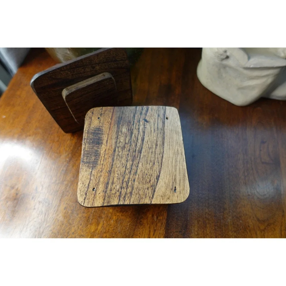 Vintage hand carved‎ trinket box with lid wooden jewelry box